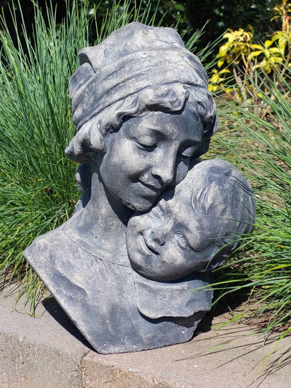 Buste - Vrouw met kind