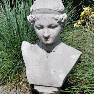 Buste - Vrouw op voet