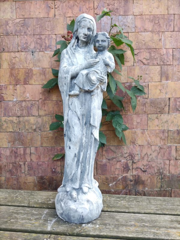Maria met Jezus - Rechts