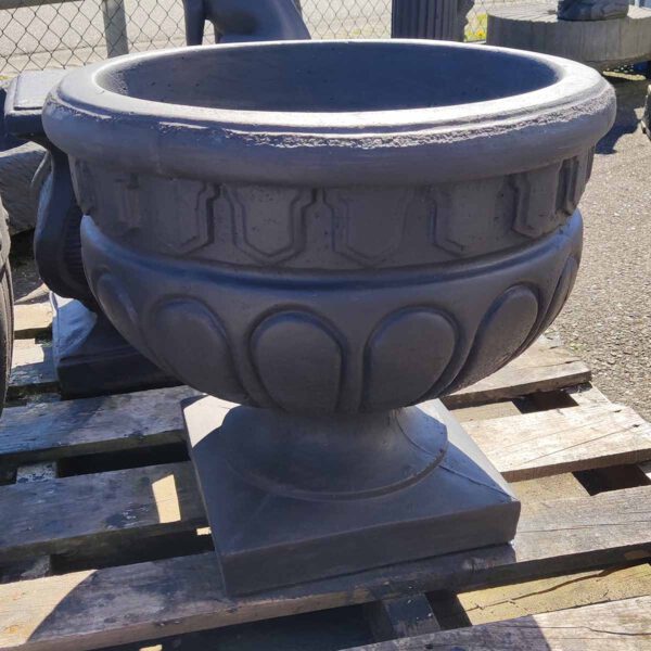 Bloempot op voet - Klassiek